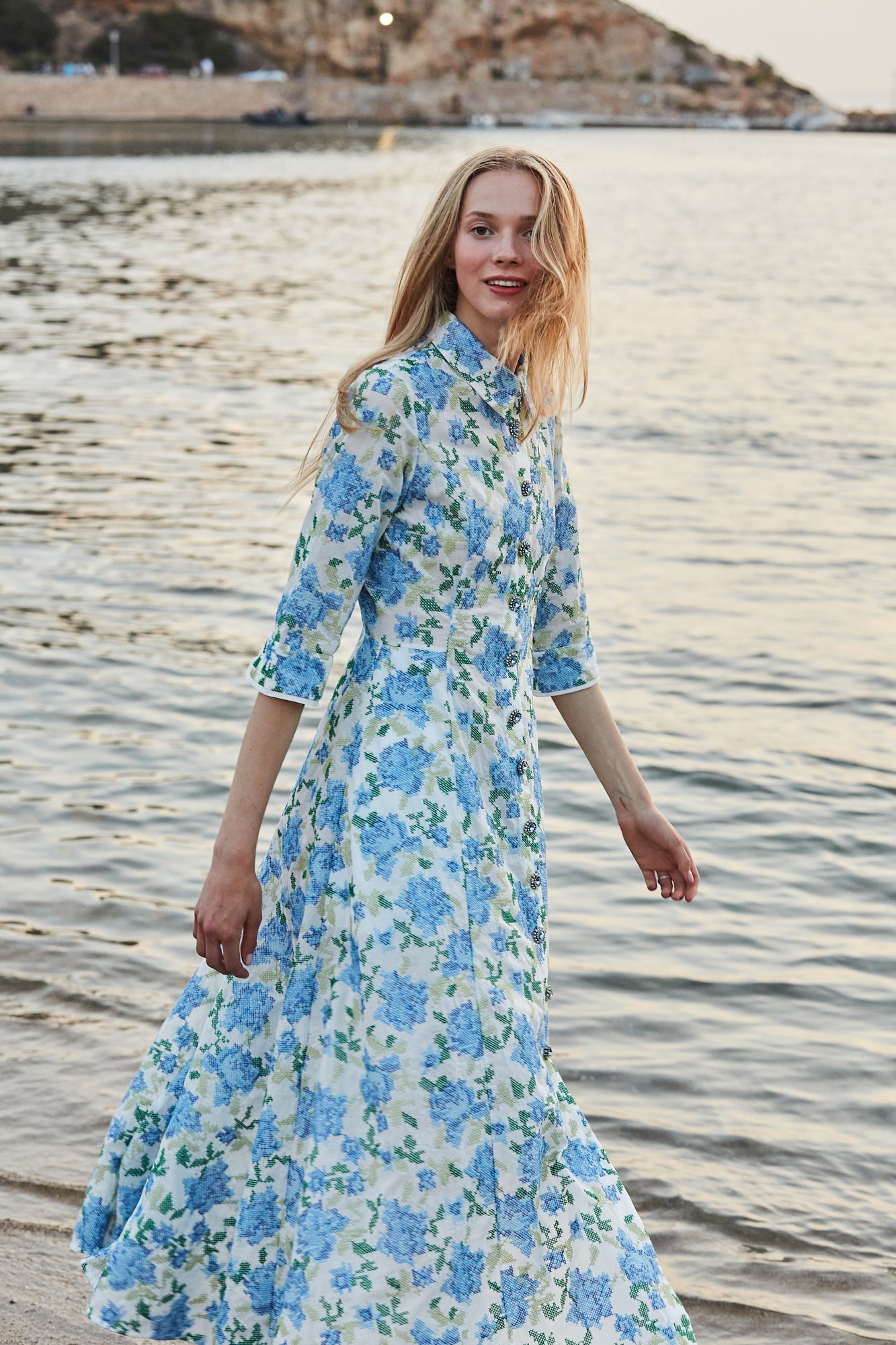 Cara Embroidered – Evi Grintela