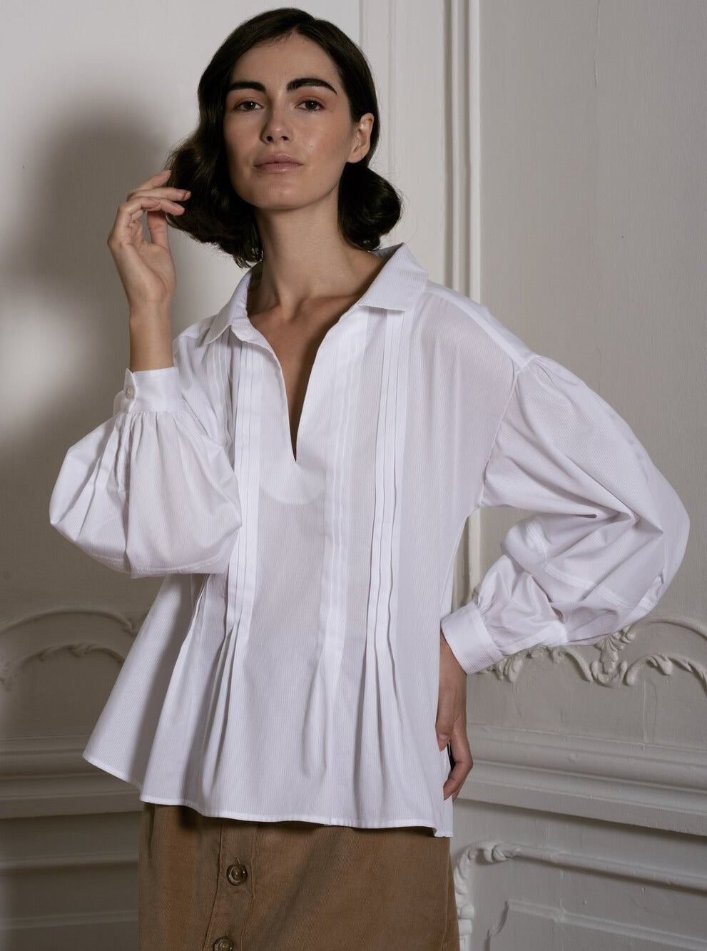 White Shirt With Pleated Detail – Evi Grintela